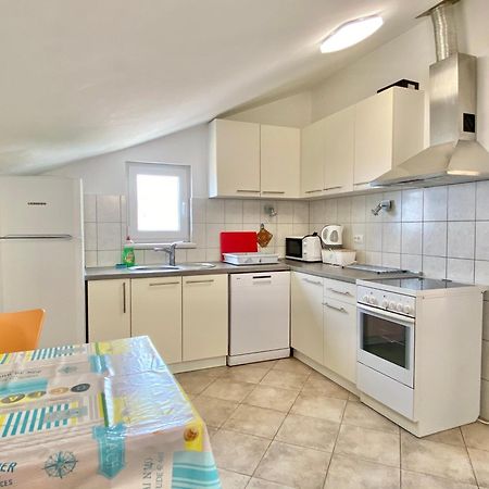 Apartmani Mateo Omis Luaran gambar